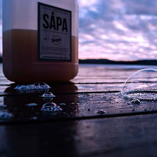 Hur såpar man altan eller annan trätrall?