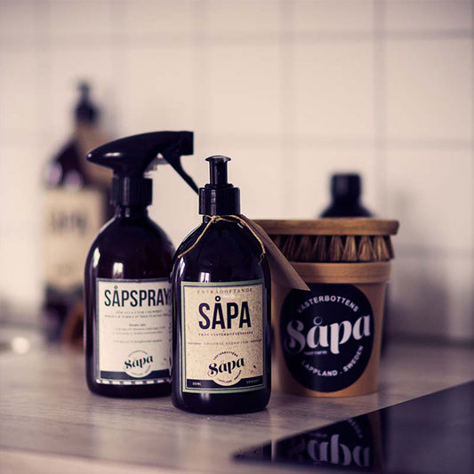 Städa köket med såpa