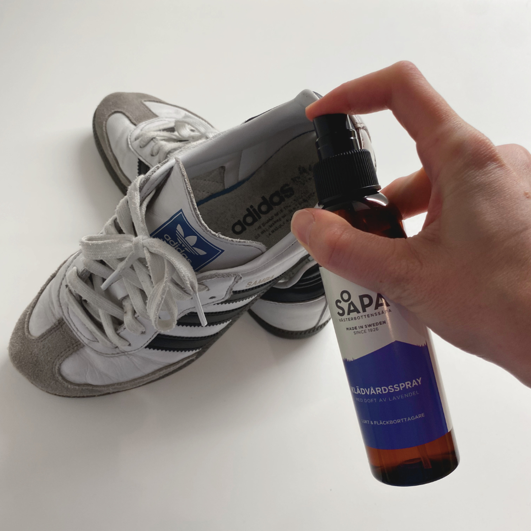 Klädvårdsspray – Lukt och fläckborttagare, 150 ml – Doft av lavendel